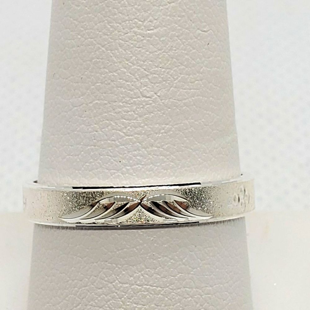 Sterling Silver Wing Patterned Ring